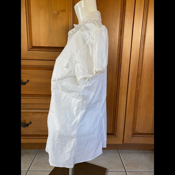 🔥5 for $20 - New White Blouse - Picture 2 of 5